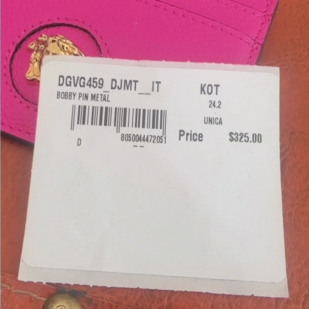 VERSAGE Leather Card Holder - Picture 6 of 6